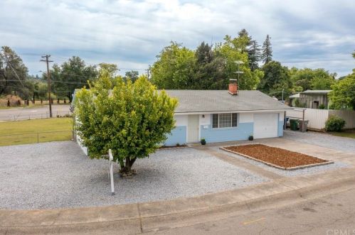 2005 Athens Ave, Redding, CA 96001-0925