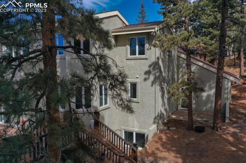 725 Sun Valley Dr, Woodland Park CO 80863-9089 exterior