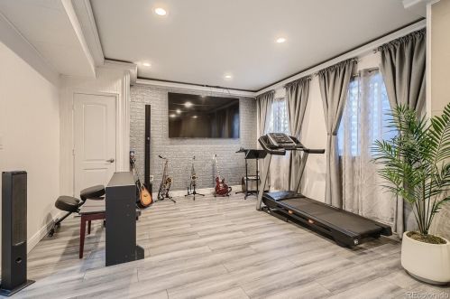 14901 Poundstone Dr, Denver CO 80015-4230 exterior