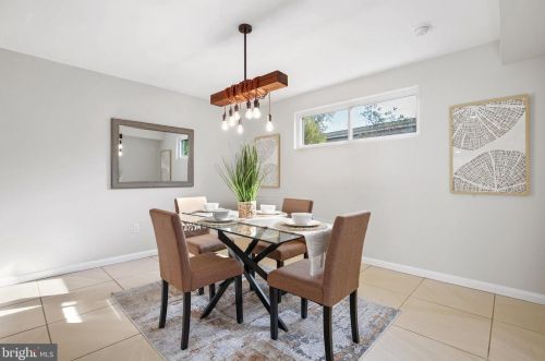 112 Blf Ter, Silver Spring MD 20902-3103 exterior