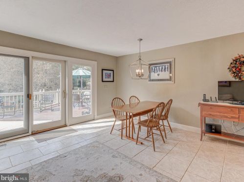 16325 Whitehaven Rd, Silver Spring MD 20906-1129 exterior