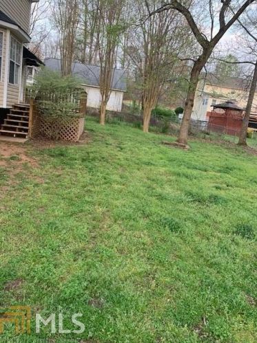 1305 Kathryn Ct, Stockbridge GA 30281-6736 exterior