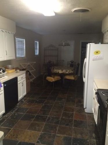 1955 Milam St, Fort Worth TX  76112-5216 exterior