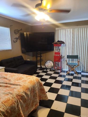 2251 Crestwood Ln, Anaheim CA  92804-6425 exterior