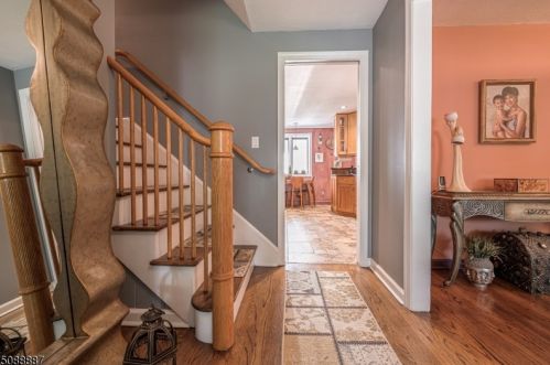 1970 Mary Beth Ct, Scotch Plains, NJ 07076-2630