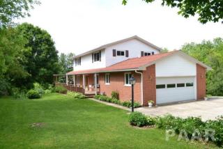 112 Valley View Rd, Galesburg, IL 61401-8524