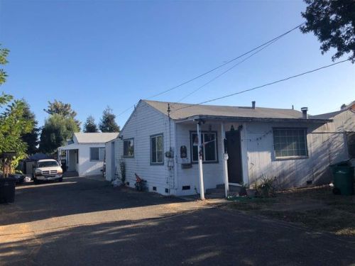 404 Harris Rd, Hayward, CA 94544-4620