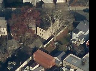 17 Berkshire Pl, Irvington, NJ 07111-4014