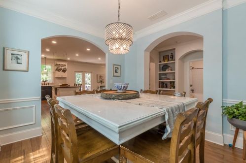 1648 Beacon Hill Blvd, Atlanta GA  30329-2556 exterior