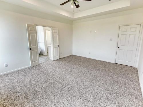 738 Angus Trl, Angleton TX 77515-9833 exterior