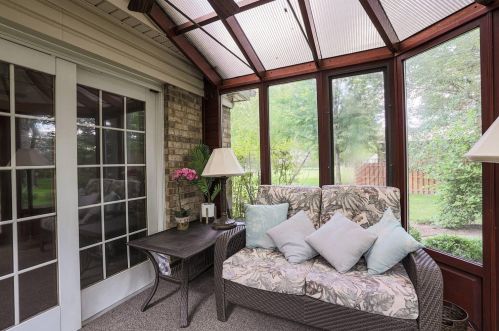 10760 Deerfield Rd, Cincinnati OH  45242-4215 exterior