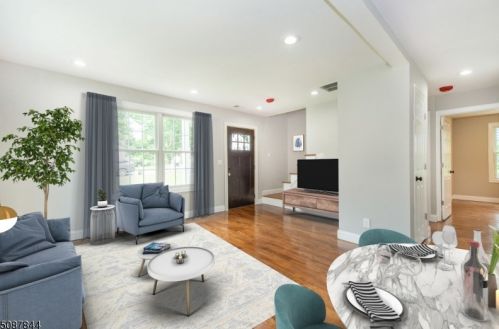 15 Cedar Ln, Chatham Township, NJ 07928-1103