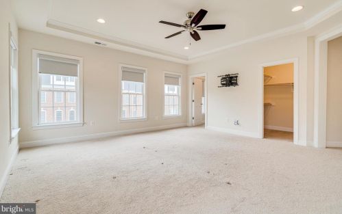 7892 Carbondale Way, Springfield VA  22153 exterior