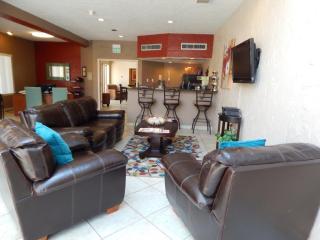 9900 Spain Rd, Albuquerque NM  87111-1946 exterior