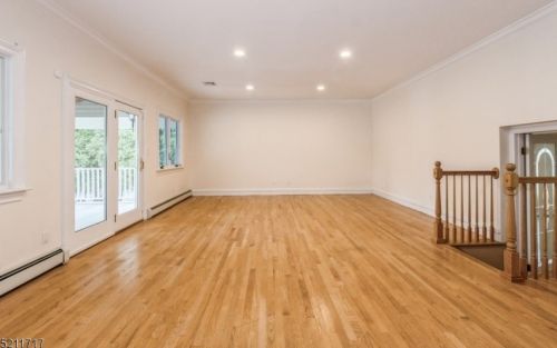 10 Mountainside Dr, Dover NJ  07869-2217 exterior
