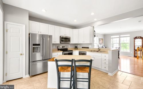 9 Wash House Cir, Middletown MD  21769-7741 exterior