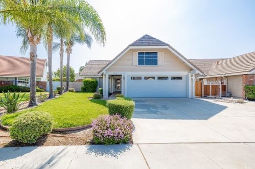 1270 Piedmont Dr, Anaheim, CA 92807-2419