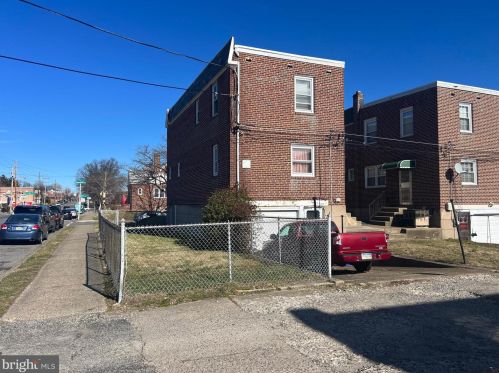 1100 Englewood St, Philadelphia, PA 19111-4235