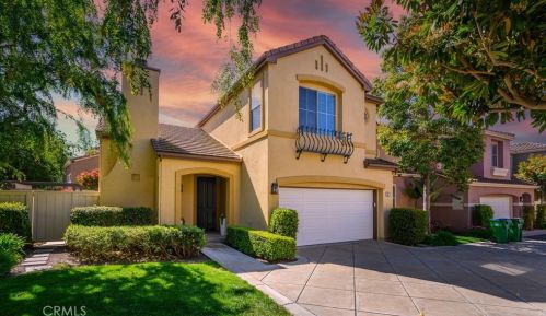 22 Del Ventura, Irvine CA  92606-8857 exterior