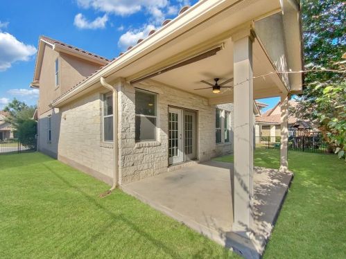 14313 Broadwinged Hawk Dr, Austin TX  exterior