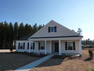 28 Central Park Way, Savannah, GA 31322-3986