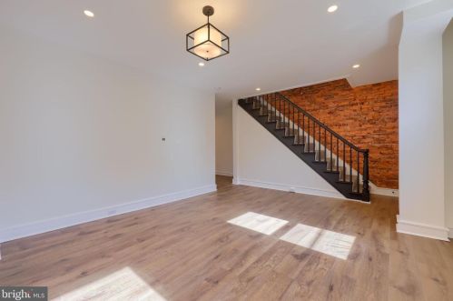 21 Mary St, Lancaster PA  17603-3424 exterior