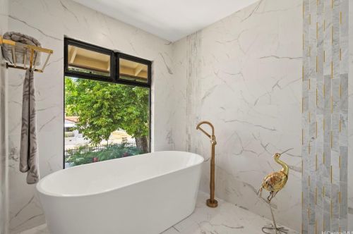 3002 Diamond Head Rd, Honolulu HI  96815-4716 exterior