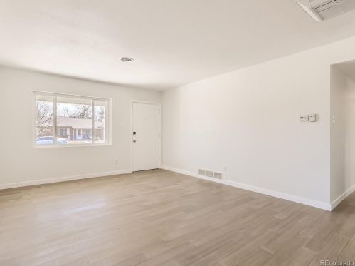 1059 Troy St, Denver, CO 80011-6413