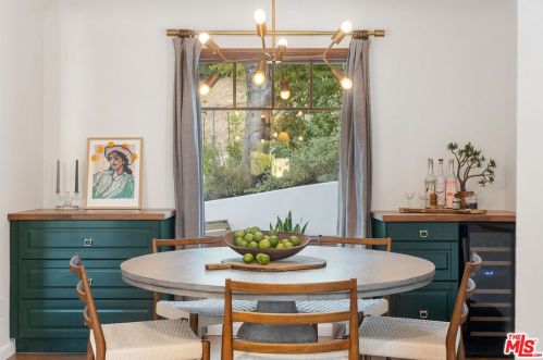 1520 Columbia Dr, Glendale CA  91205-3508 exterior