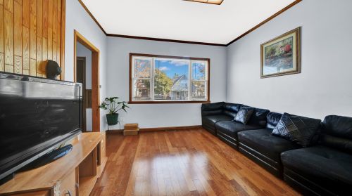 5110 Troy St, Chicago, IL 60632-2112