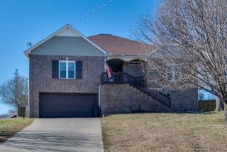 105 Lena Loop, Burns, TN 37029-5266