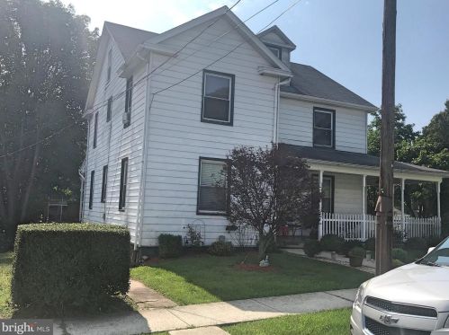 64 Ormand St, Frostburg, MD 21532-1647
