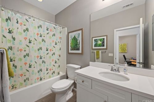 604 Water St, Anaheim CA  92805-4448 exterior