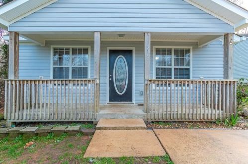 9395 Fleetwood Trl, Gainesville, GA 30506-3990