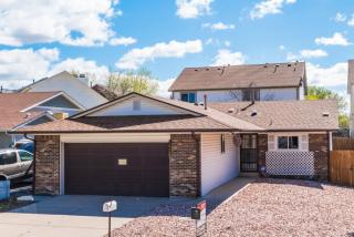1632 Biscay Cir, Denver, CO 80011-5221