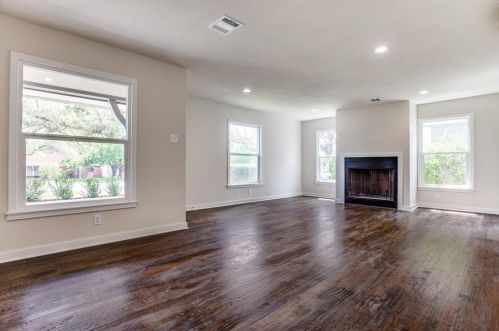 3908 Trail Lake Dr, Fort Worth TX  76109-3522 exterior