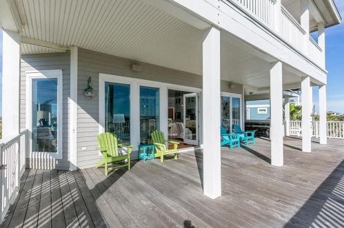 25602 Snowy Egret Dr, Galveston, TX 77554-3020