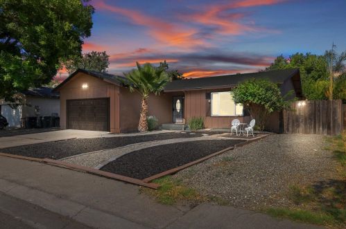 1820 Devin Dr, Modesto, CA 95355-2911
