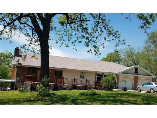 2502 Dillingham Rd, Buckner, MO 64016-8277