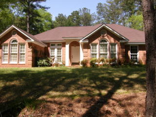 2 Grey Smoke Trl, Cataula, GA 31804-2118