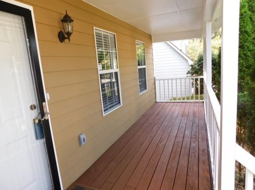 3007 Garland Dr, Marietta, GA 30008-5692