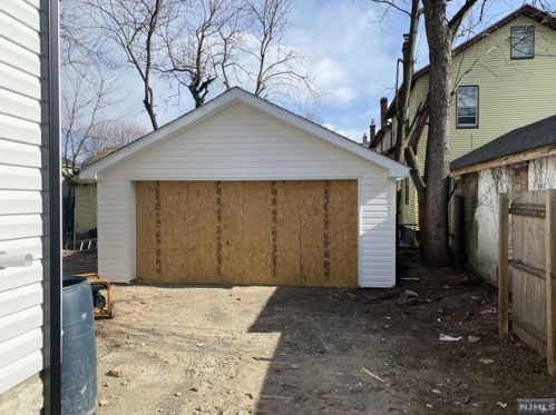 208 Indiana St, Maplewood NJ  07040-3404 exterior