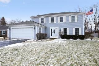 454 Kings Way, Long Grove, IL 60060