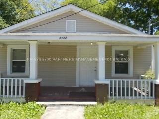 3142 Point St, Atlanta GA  30344-4766 exterior