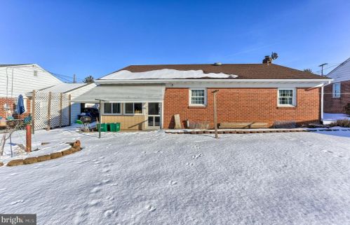 340 George St, Hanover PA 17331-1912 exterior