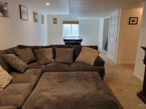 1132 Shenandoah Dr, Pueblo CO  81007-6417 exterior
