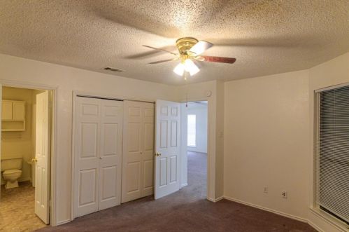 1724 Quail Run Dr, Garland TX  75040-4403 exterior