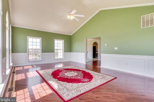 288 Fraser Ct, Charles Town WV  25414-5463 exterior