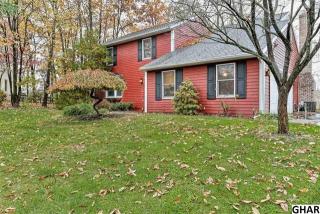 805 Leeds Ct, Harrisburg, PA 17112-2741