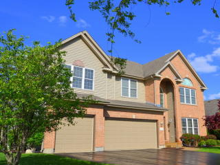 1021 Kingsmill Dr, Barrington Hills, IL 60102